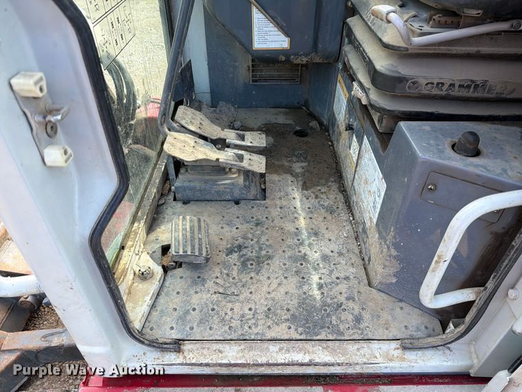 image for item FN5756 2013 Takeuchi TB138FR mini excavator