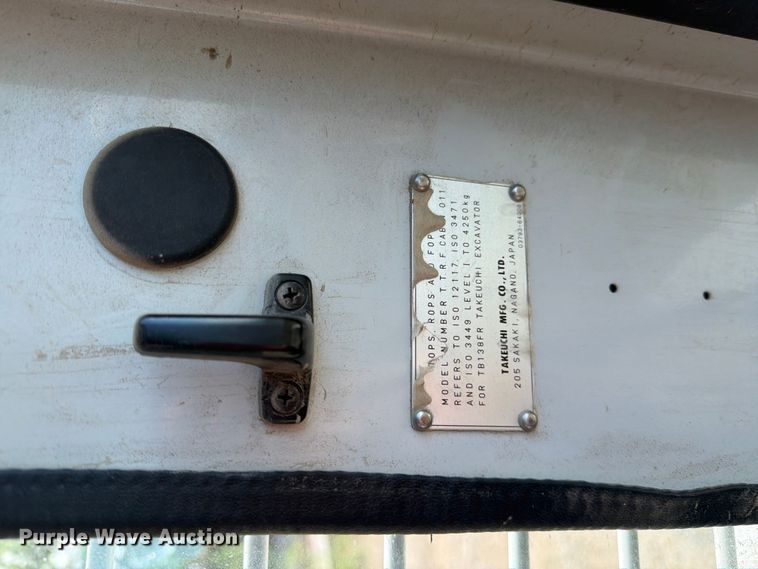 image for item FN5756 2013 Takeuchi TB138FR mini excavator