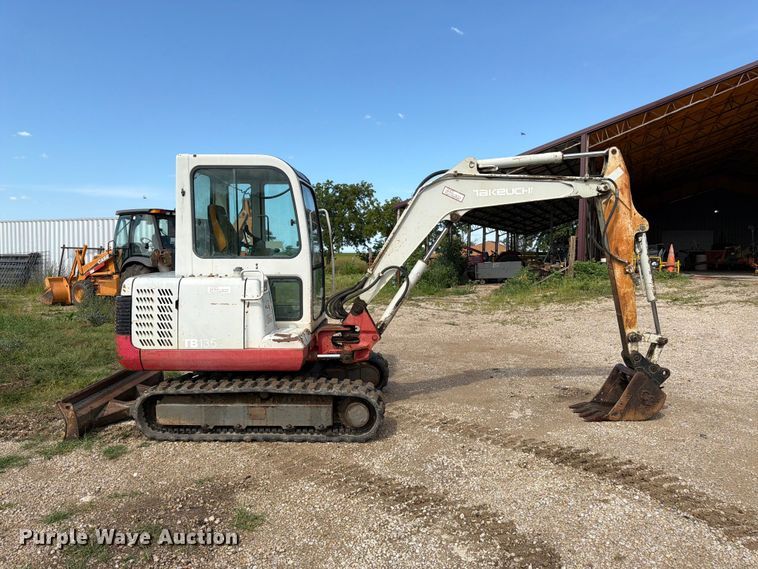 image for item FN5757 Takeuchi TB135 mini excavator