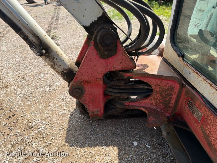 image for item FN5757 Takeuchi TB135 mini excavator