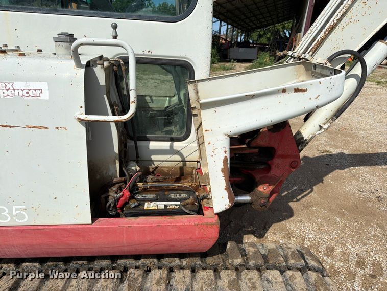 image for item FN5757 Takeuchi TB135 mini excavator