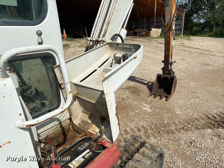 image for item FN5757 Takeuchi TB135 mini excavator