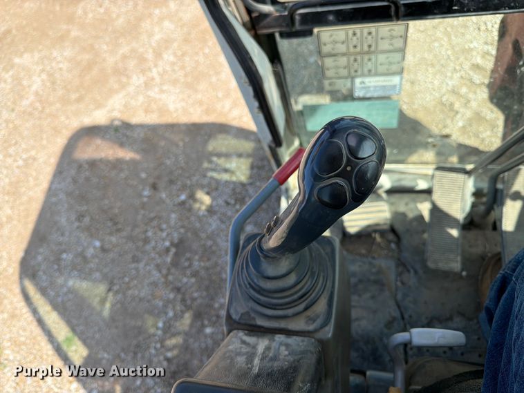 image for item FN5757 Takeuchi TB135 mini excavator