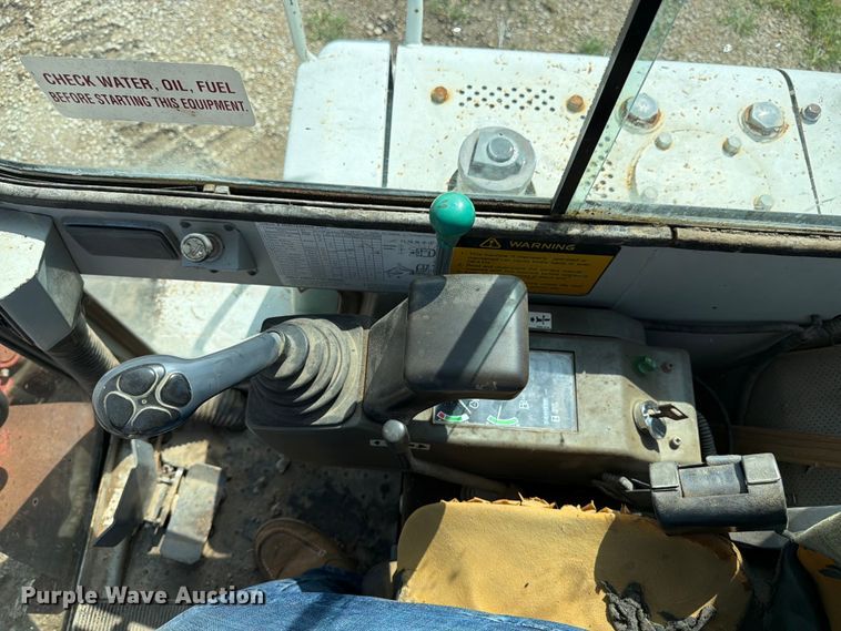 image for item FN5757 Takeuchi TB135 mini excavator