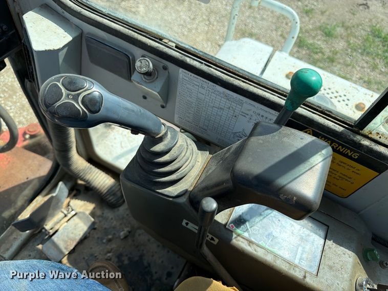 image for item FN5757 Takeuchi TB135 mini excavator