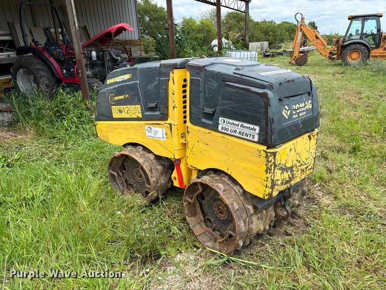 image for item FN5759 2018 Bomag BMP 8500 trench compactor