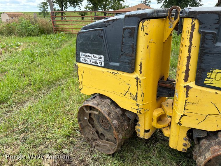 image for item FN5759 2018 Bomag BMP 8500 trench compactor