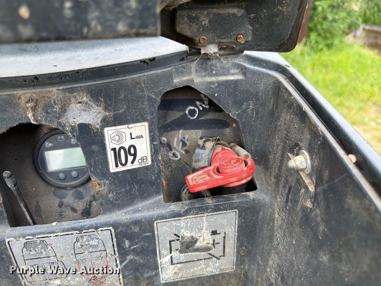 image for item FN5759 2018 Bomag BMP 8500 trench compactor