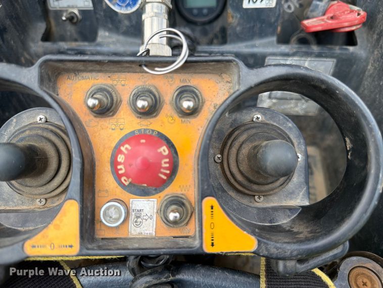 image for item FN5759 2018 Bomag BMP 8500 trench compactor