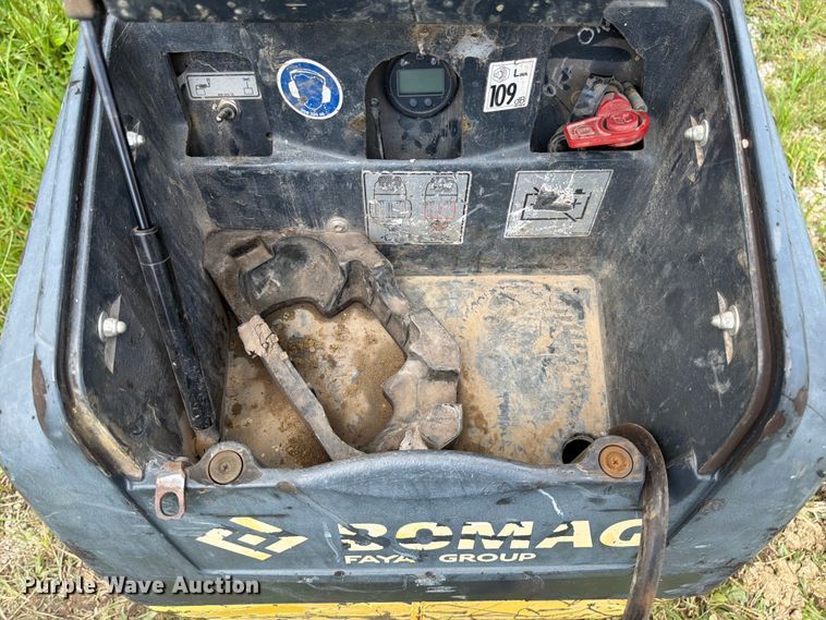 image for item FN5759 2018 Bomag BMP 8500 trench compactor