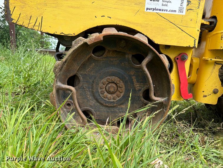 image for item FN5759 2018 Bomag BMP 8500 trench compactor
