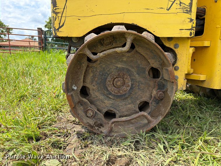 image for item FN5759 2018 Bomag BMP 8500 trench compactor