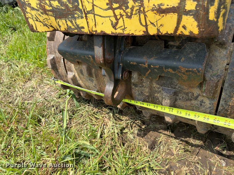 image for item FN5759 2018 Bomag BMP 8500 trench compactor