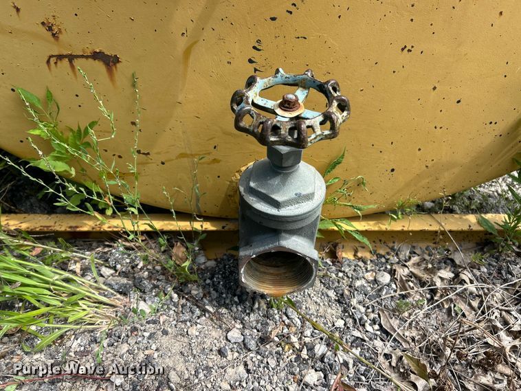 image for item FT6071 Oil tank