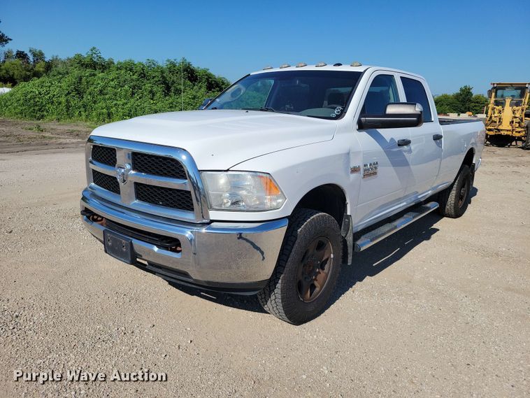 2018 RAM 3500 Crew Cab pickup truck