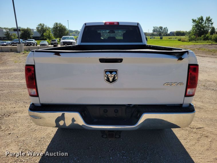 image for item FU0029 2018 RAM 3500 Crew Cab pickup truck