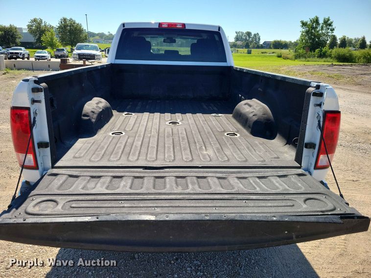 image for item FU0029 2018 RAM 3500 Crew Cab pickup truck