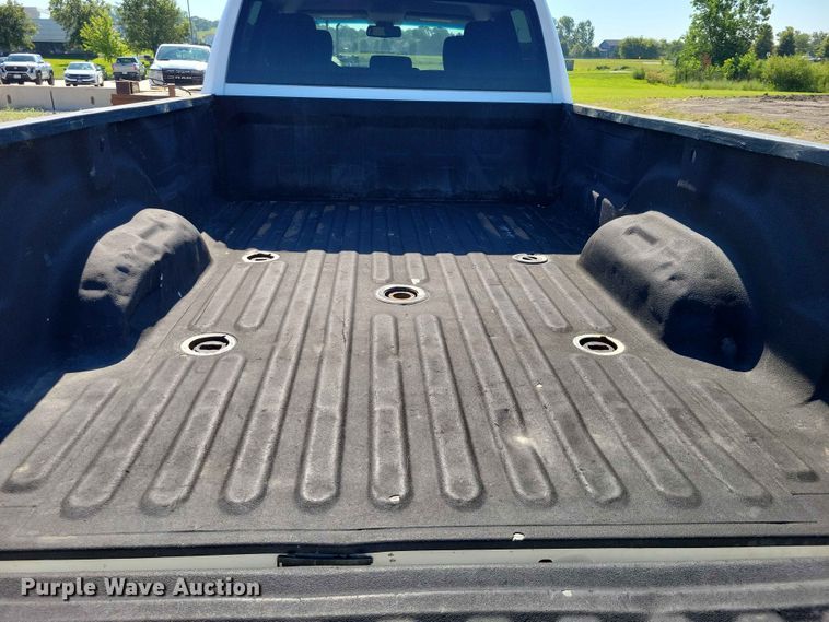 image for item FU0029 2018 RAM 3500 Crew Cab pickup truck