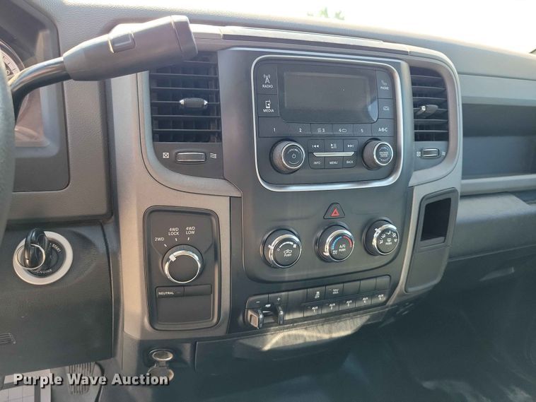 image for item FU0029 2018 RAM 3500 Crew Cab pickup truck