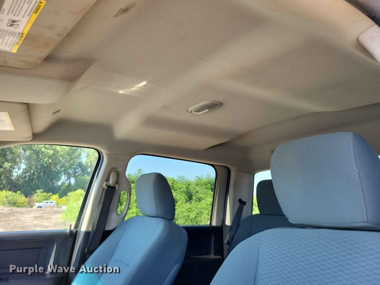 image for item FU0029 2018 RAM 3500 Crew Cab pickup truck