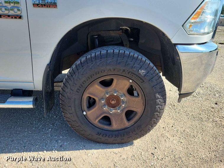 image for item FU0029 2018 RAM 3500 Crew Cab pickup truck