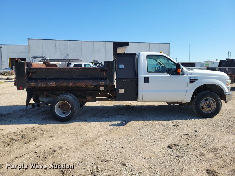 image for item FU0030 2008 Ford F350 Super Duty dump bed pickup truck