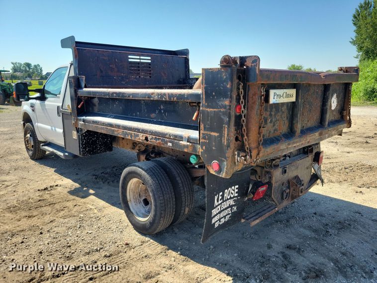image for item FU0030 2008 Ford F350 Super Duty dump bed pickup truck