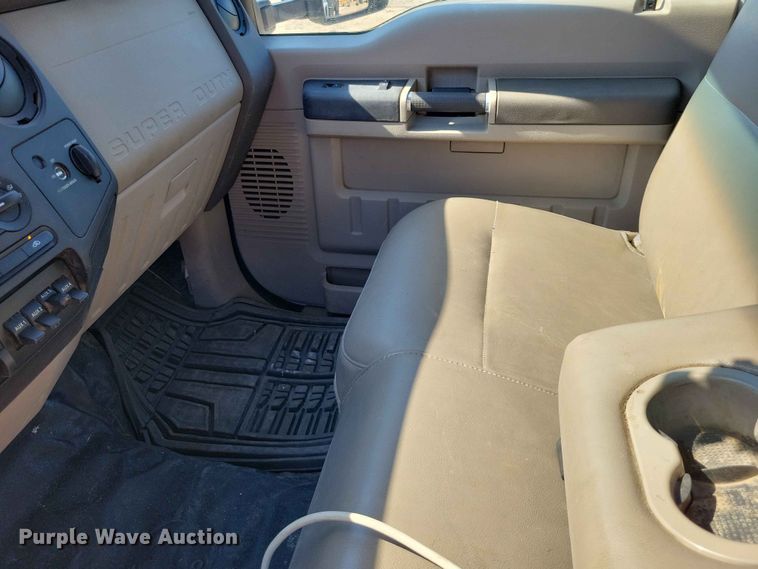 image for item FU0030 2008 Ford F350 Super Duty dump bed pickup truck
