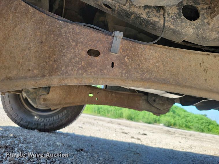 image for item FU0030 2008 Ford F350 Super Duty dump bed pickup truck
