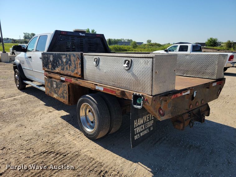 image for item FU0031 2018 Ram 5500 Crew Cab flatbed truck