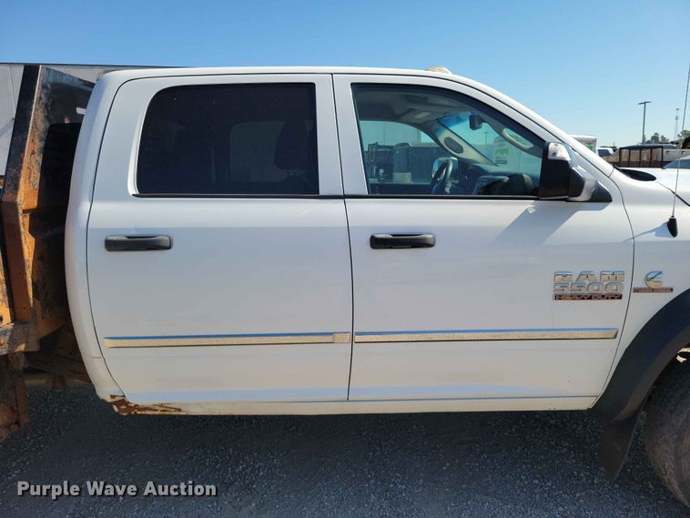 image for item FU0031 2018 Ram 5500 Crew Cab flatbed truck
