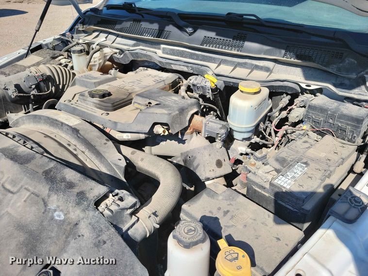 image for item FU0031 2018 Ram 5500 Crew Cab flatbed truck