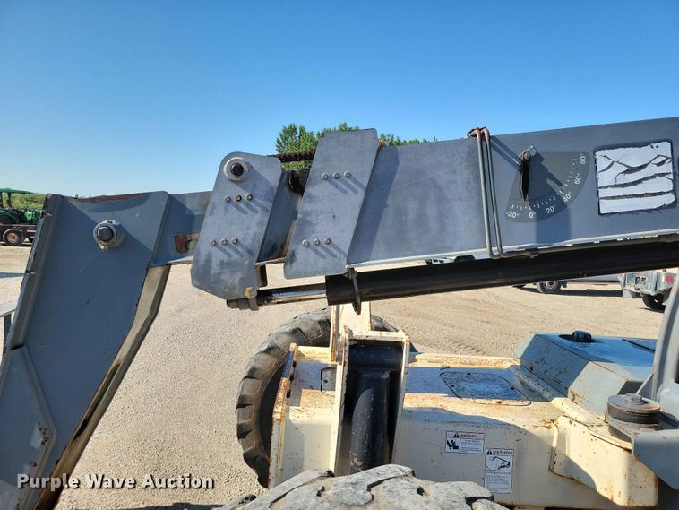 image for item FU0033 Terex TH844C telehandler