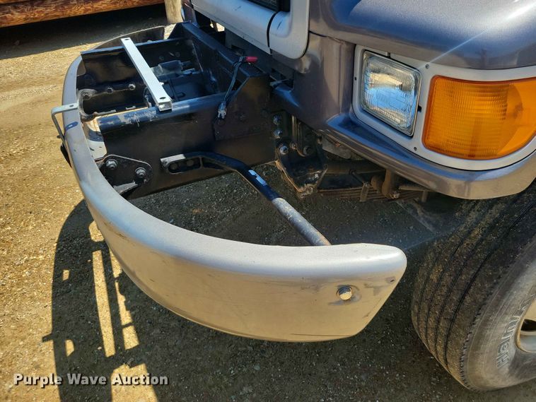 image for item FU0035 2005 Sterling L7500 dump truck