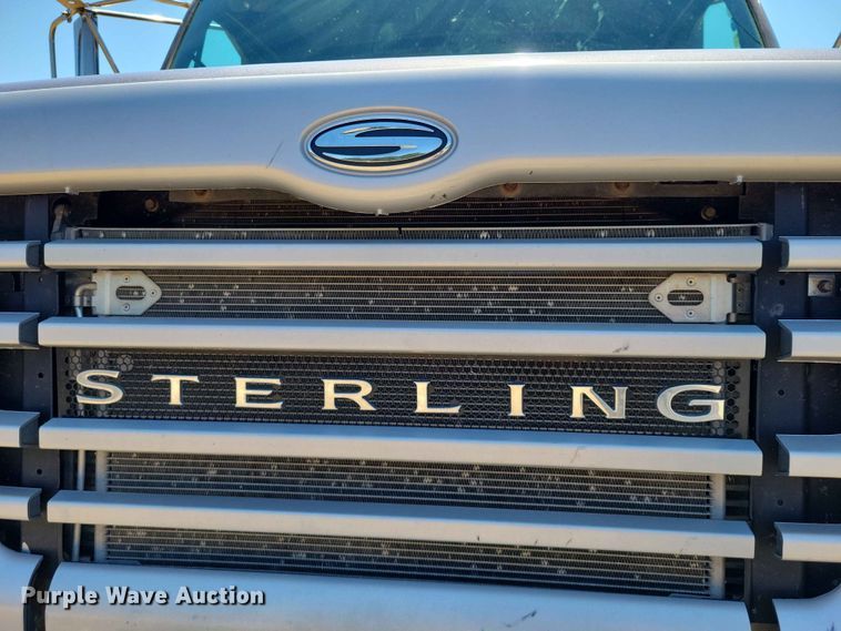 image for item FU0035 2005 Sterling L7500 dump truck