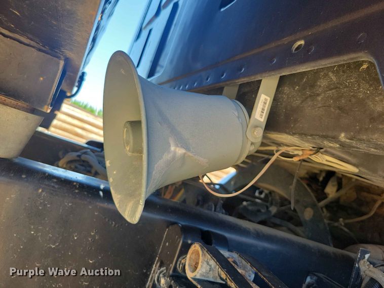 image for item FU0035 2005 Sterling L7500 dump truck