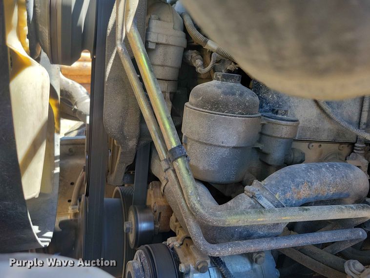 image for item FU0035 2005 Sterling L7500 dump truck