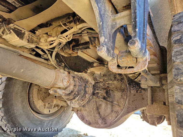 image for item FU0035 2005 Sterling L7500 dump truck