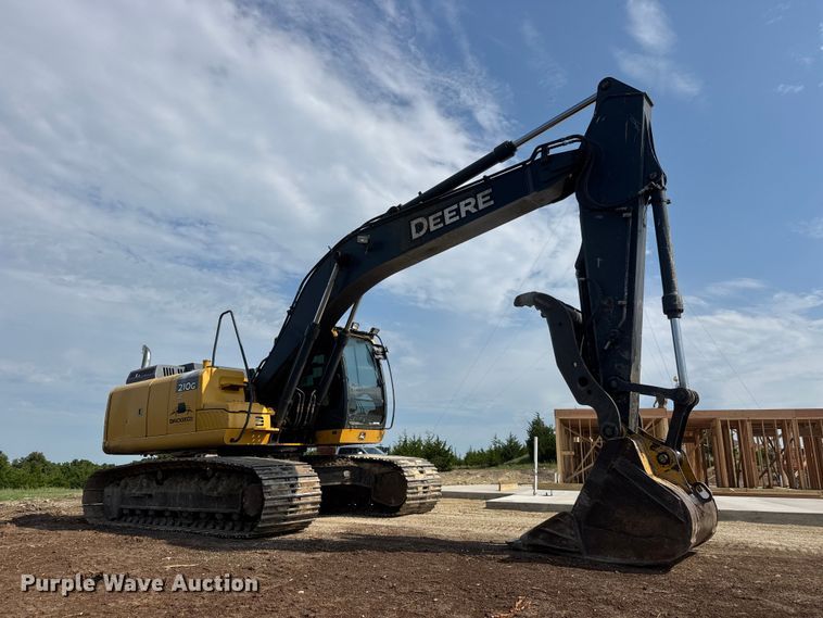 image for item HI9386 2014 John Deere 210G LC excavator
