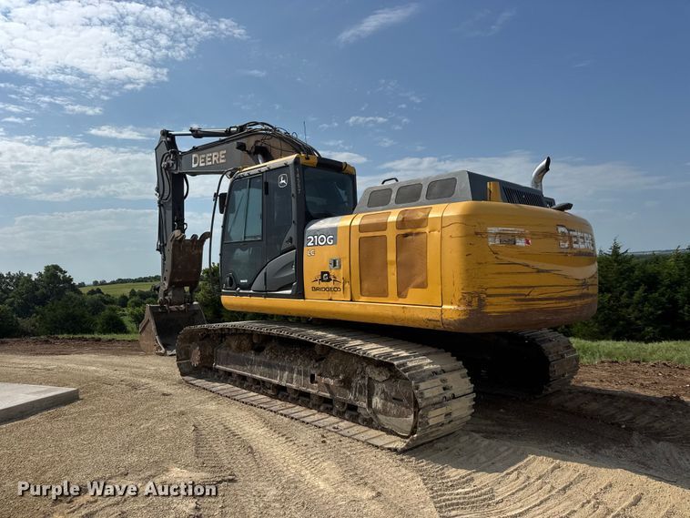 image for item HI9386 2014 John Deere 210G LC excavator