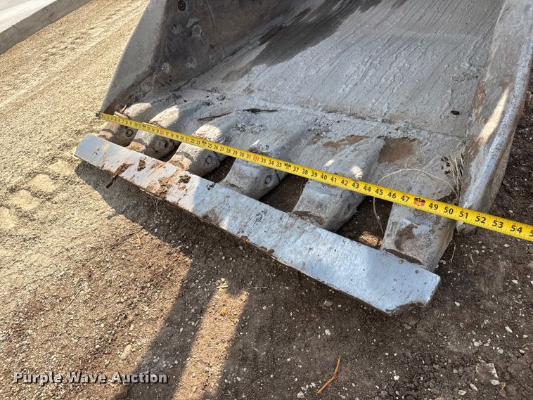 image for item HI9386 2014 John Deere 210G LC excavator