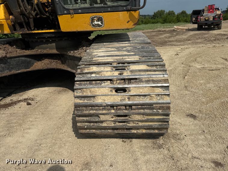 image for item HI9386 2014 John Deere 210G LC excavator