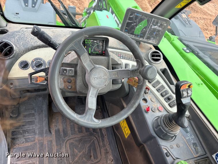 image for item JM9494 2022 Merlo TF42 telehandler