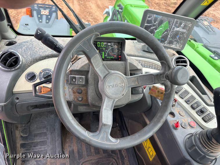 image for item JM9494 2022 Merlo TF42 telehandler