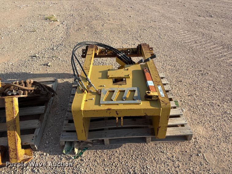 image for item JM9515 Midwestern M10C pipe layer attachment