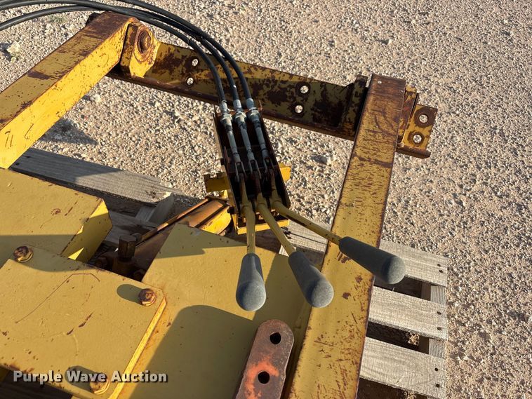 image for item JM9515 Midwestern M10C pipe layer attachment