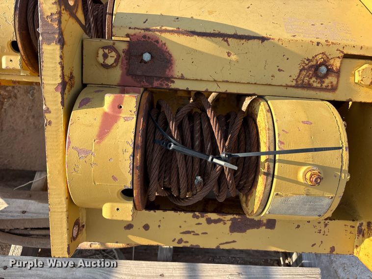 image for item JM9515 Midwestern M10C pipe layer attachment