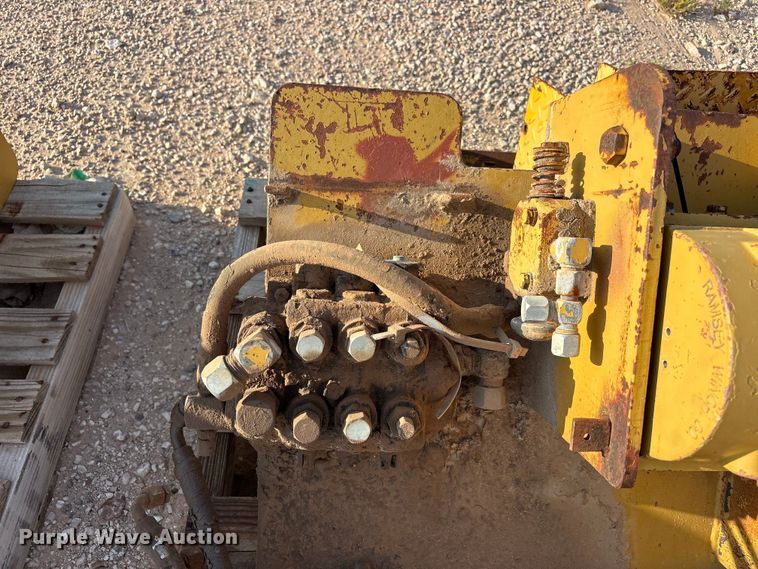 image for item JM9515 Midwestern M10C pipe layer attachment