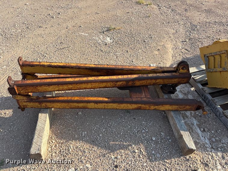image for item JM9515 Midwestern M10C pipe layer attachment