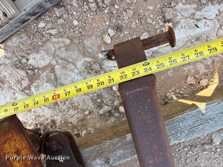 image for item JM9515 Midwestern M10C pipe layer attachment